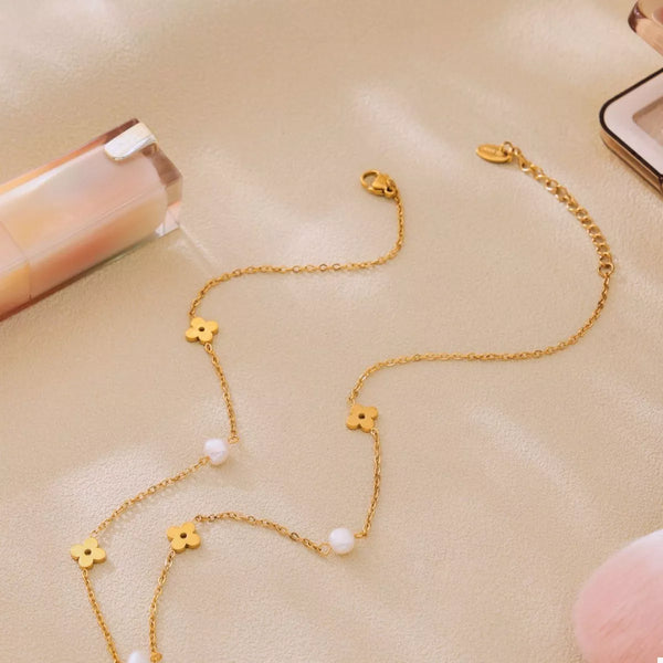 Coralyn Pearl Flower Necklace – 18K Gold-Plated