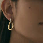 Load image into Gallery viewer, Gian Asymmetrical Earrings - 18K Gold-Plated
