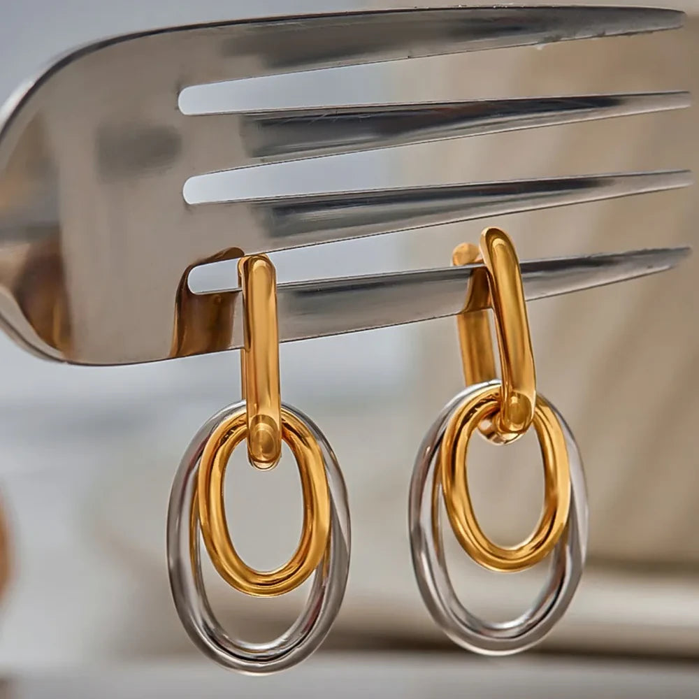 Addison Interlocked Hoop Earrings - 18K Gold-Plated