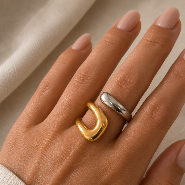 Alma Two-Tone Crossover Open Ring – 18K Gold-Plated