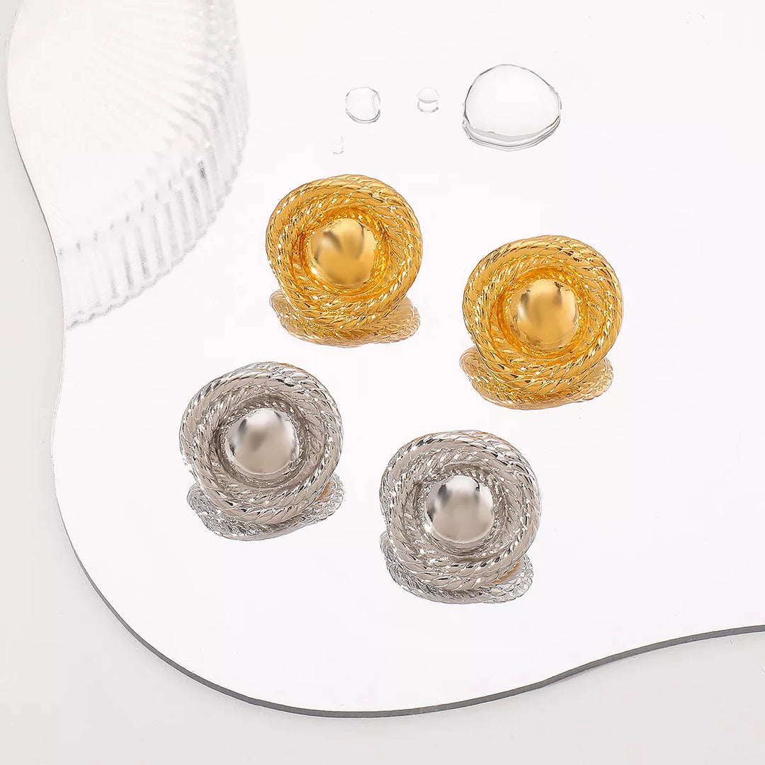 Angelisse Circle Stud Earrings - 18K Gold-Plated