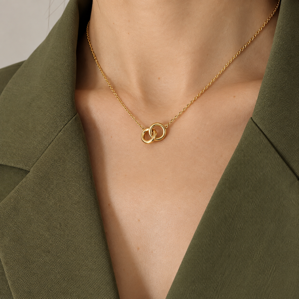 Arabella Hoop Pendant Necklace – 18K Gold-Plated