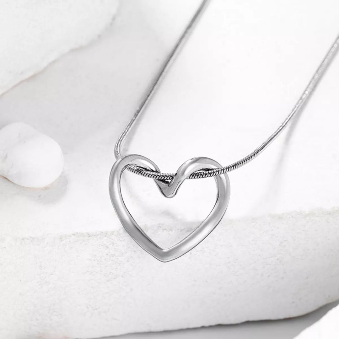 Arielle Heart Necklace – 18K Gold-Plated
