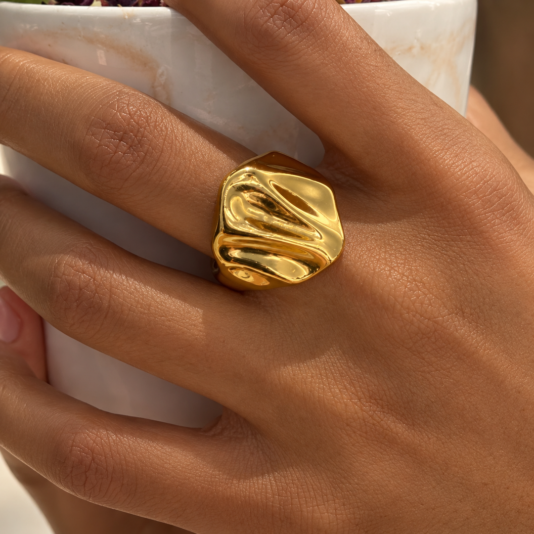 Audace Irregular Gold Ring – 18K Gold-Plated