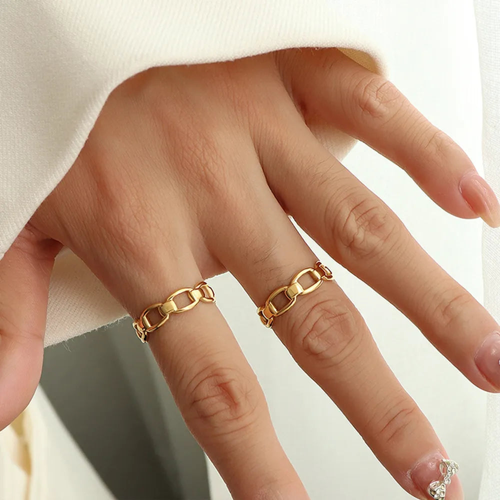 Cassie Adjustable Ring – 18K Gold-Plated