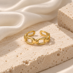 تحميل الصورة في عارض المعرض، Cassie_Adjustable_Ring_18K_Gold-Plated
