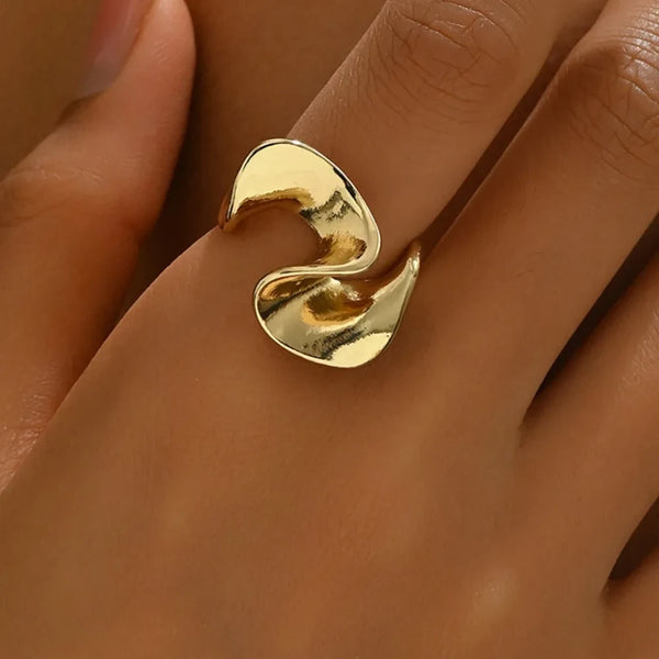 Chérie Geometric Ring - 18K Gold-Plated