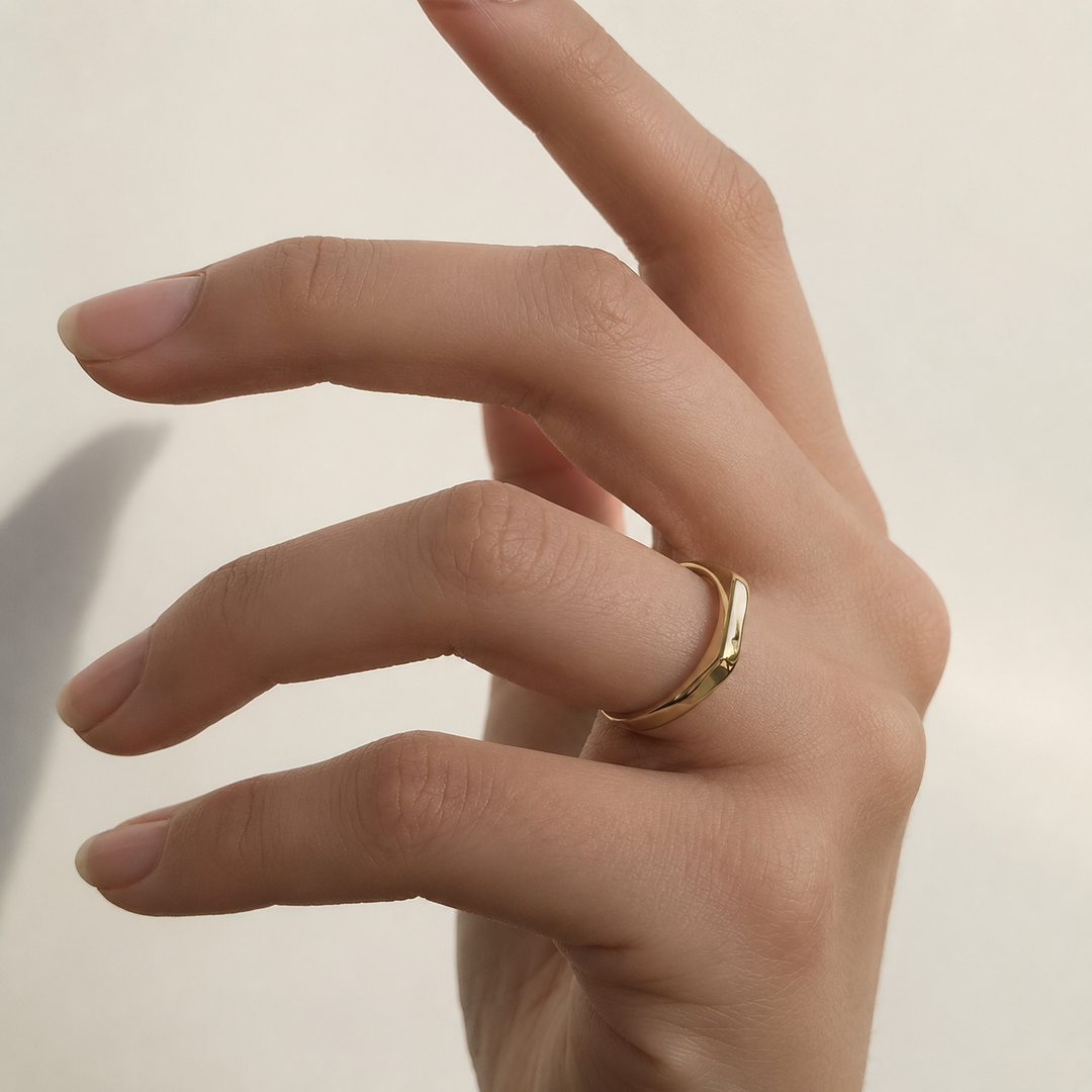 Gaya Minimalistischer Glatter Bandring – 18 Karat vergoldet