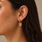 Load image into Gallery viewer, Orecchini Geometrici Minimalisti Naya – Placcati in Oro 18K
