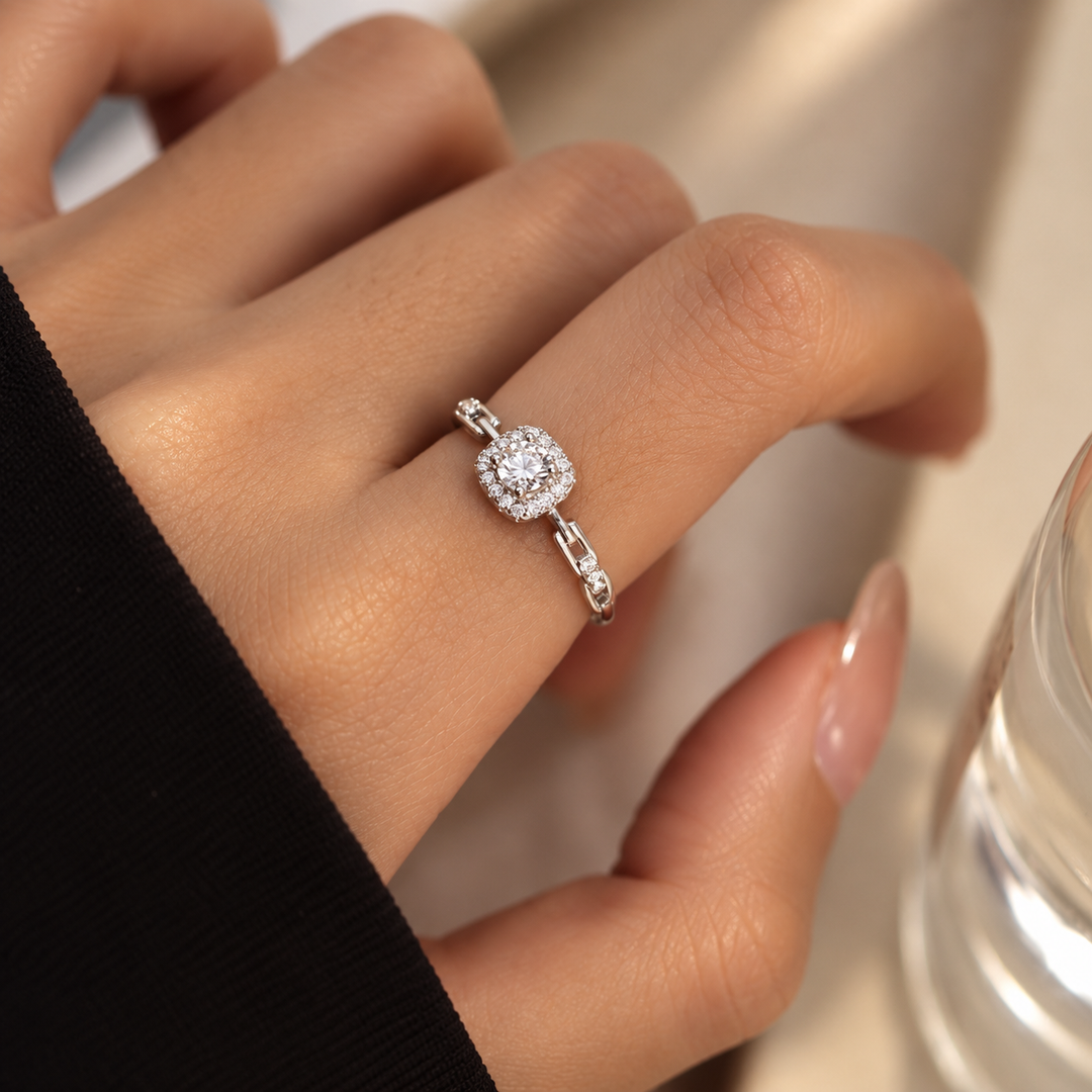 Dalia Zircon Ring – 925 Sterling Silver