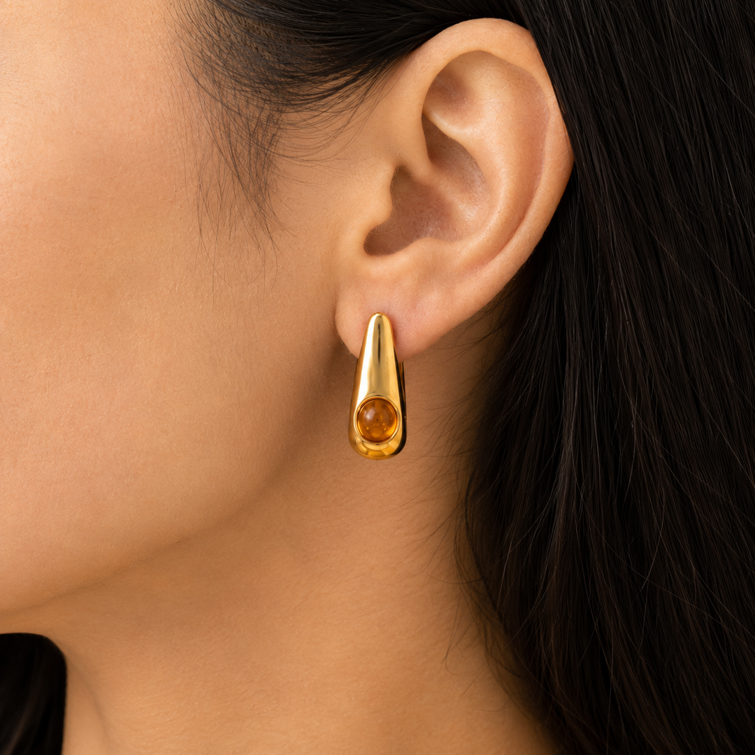 Eddie Classic U-Shaped Earrings – 18K Gold-Plated