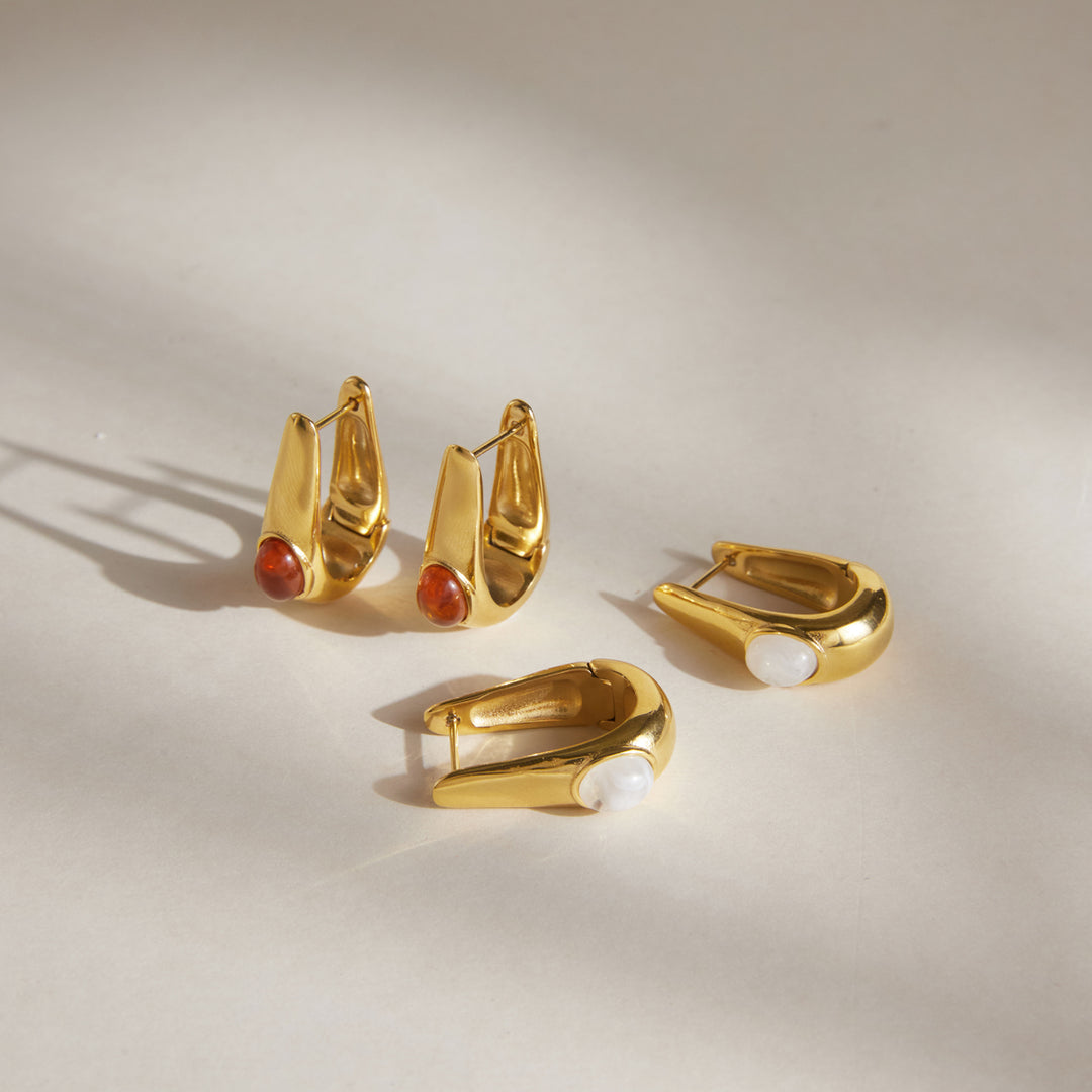 Eddie Classic U-Shaped Earrings – 18K Gold-Plated