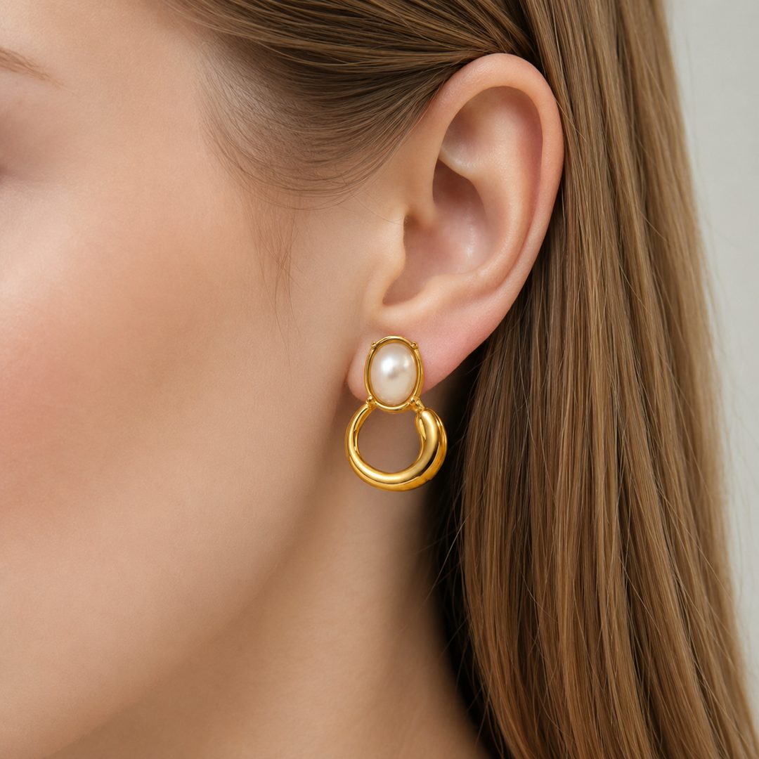 Elaris Pearl Earrings - 18K Gold-Plated