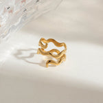 Load image into Gallery viewer, Fabitz Double Wave Gold Ring – 18K Gold-Plated
