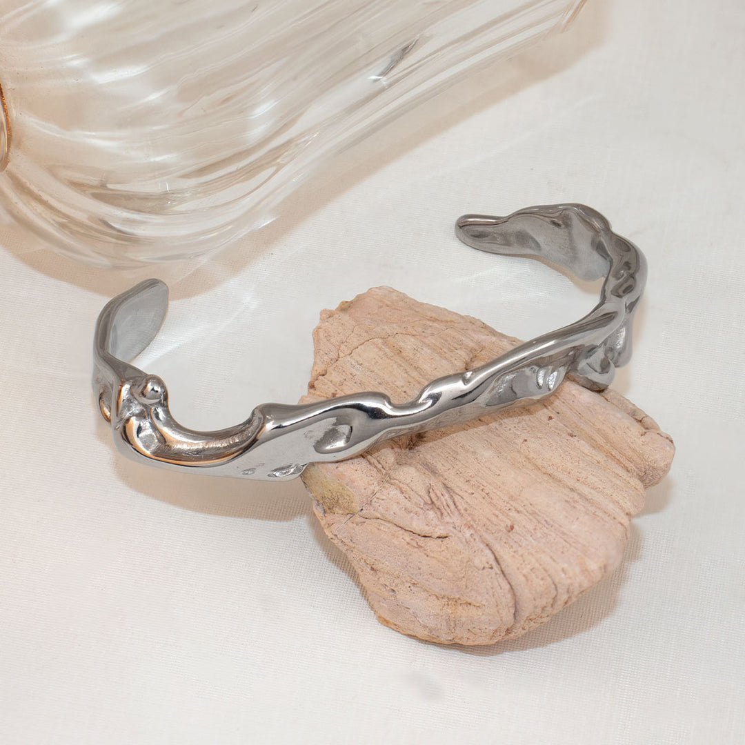 Iris Cuff Bracelet – 18K Gold & Silver Plated