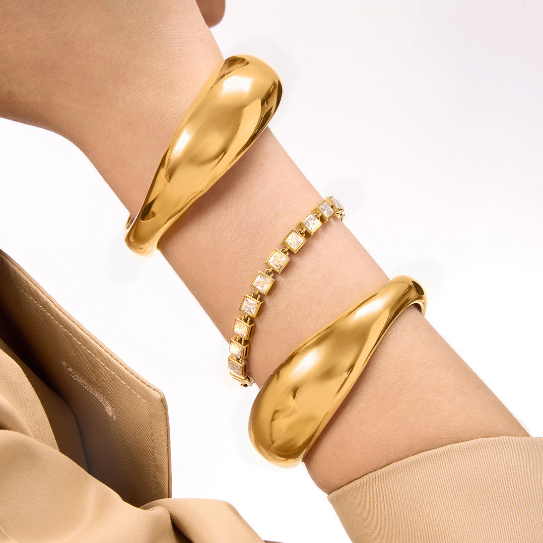 Fabi Minimalist Open Cuff Bracelet – Stainless Steel
