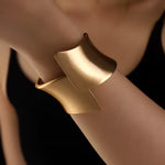 Load image into Gallery viewer, Asys Asymmetrical Bangle Bracelet - Gold-Plated
