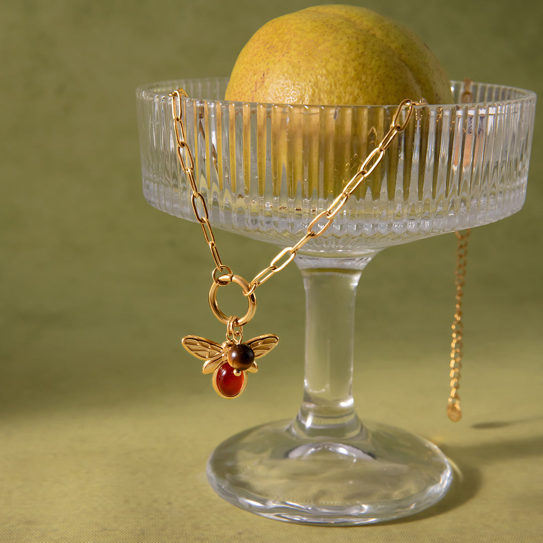 Jackie Bee Necklace Tiger's Eye & Red Agate – 18K Gold-Plated