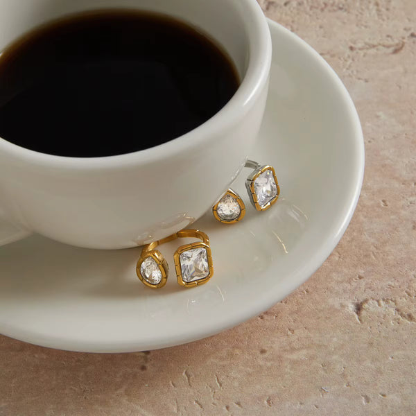Eve Teardrop & Square Zirconia Open Ring – 18K Gold-Plated