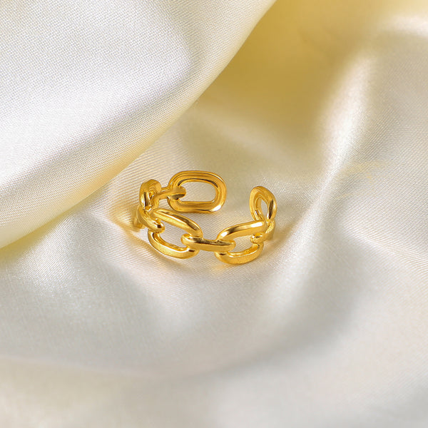 Wren Square Chain Buckle Open Ring – 18K Gold-Plated