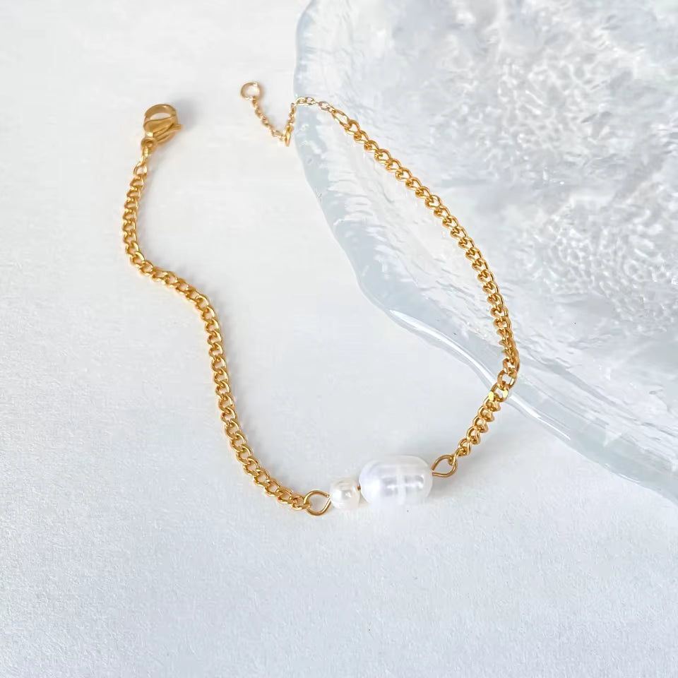 Jullie Baroque Freshwater Pearl Bracelet – 14K Gold-Plated