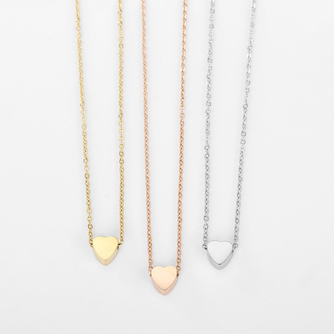 Gigi Minimalist Heart Pendant Necklace – 18K Gold-Plated Waterproof