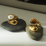 Load image into Gallery viewer, Clara Tiger Eye Pearl Ring – 18K Gold-Plated
