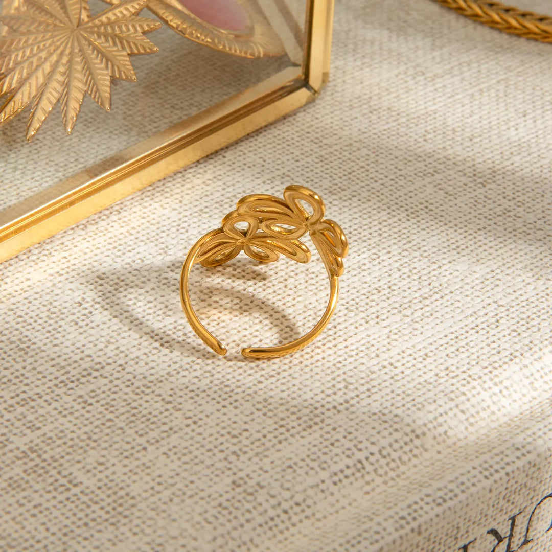 Lina Flower Ring - 18K Gold-Plated