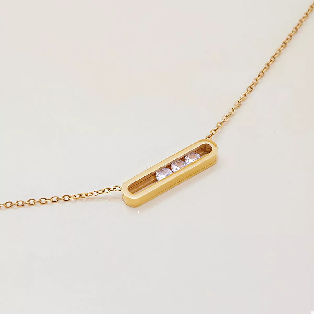 Lumière Rhinestone Pendant Necklace – 18K Gold-Plated
