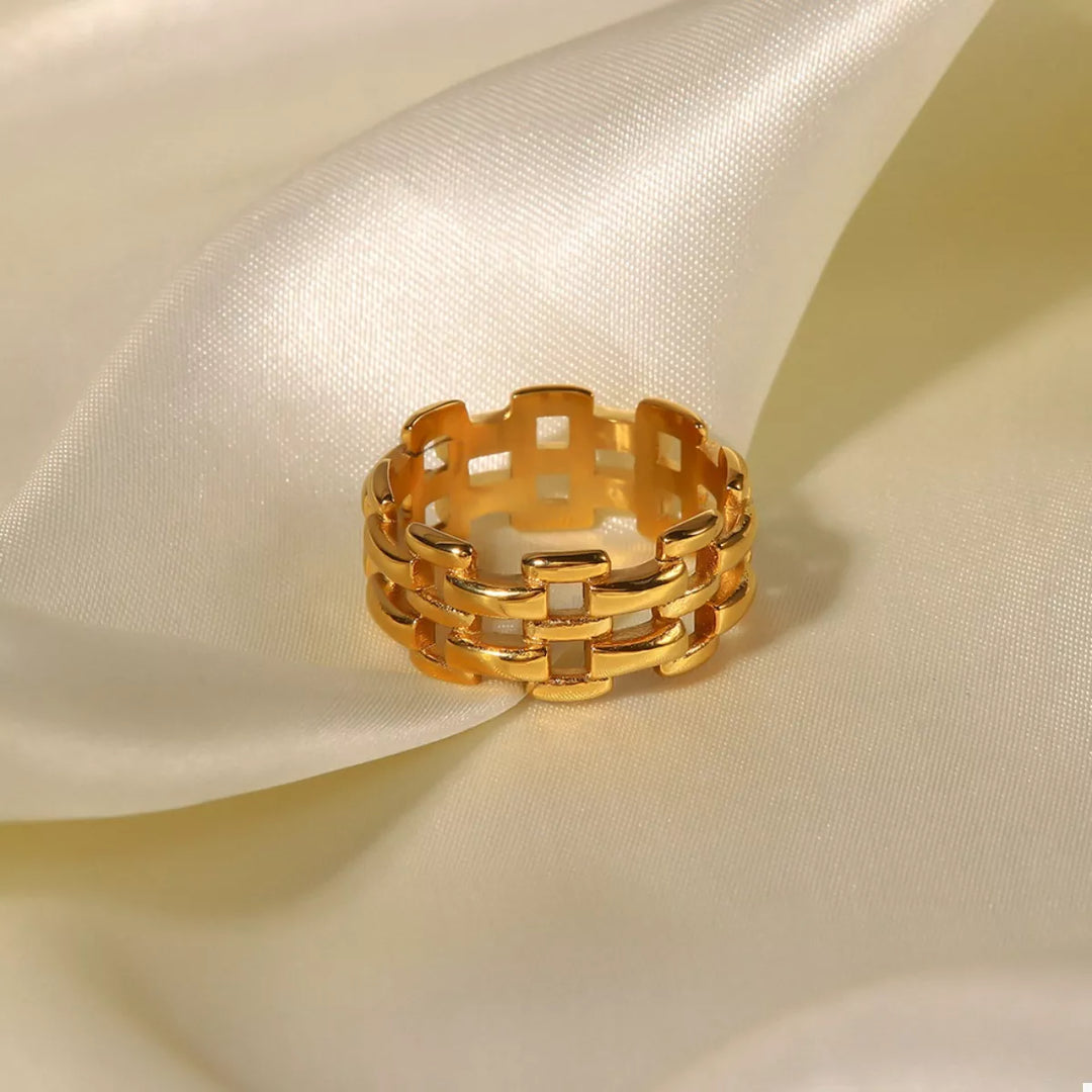 Malia Cutout Ring - 18K Gold-Plated
