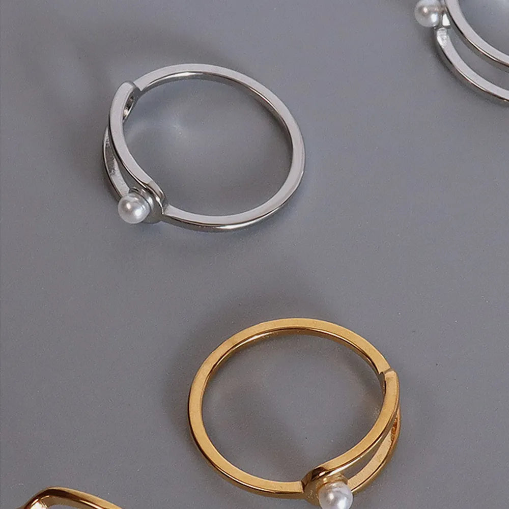 Margot Pearl Ring – Gold & Silver-Plated
