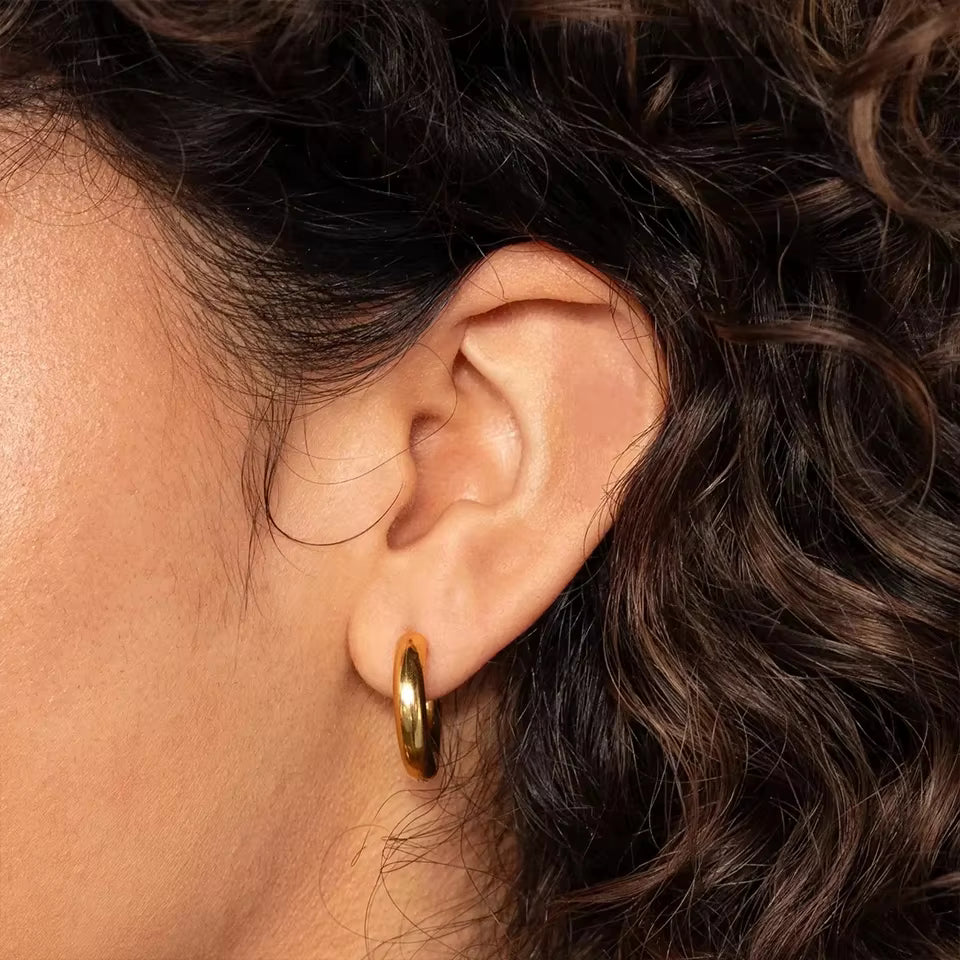 Mazi Chunky Gold Hoop Earrings – 18K Gold-Plated & Silver-Plated