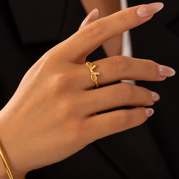 Millie Bow Ring - 18K Gold-Plated & Silver-Plated