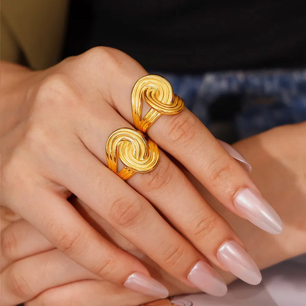 Norie Twisted Ring - 18K Gold-Plated