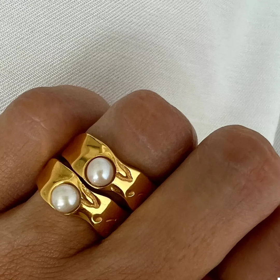 Prazzia Pearl Ring - 18K Gold-Plated