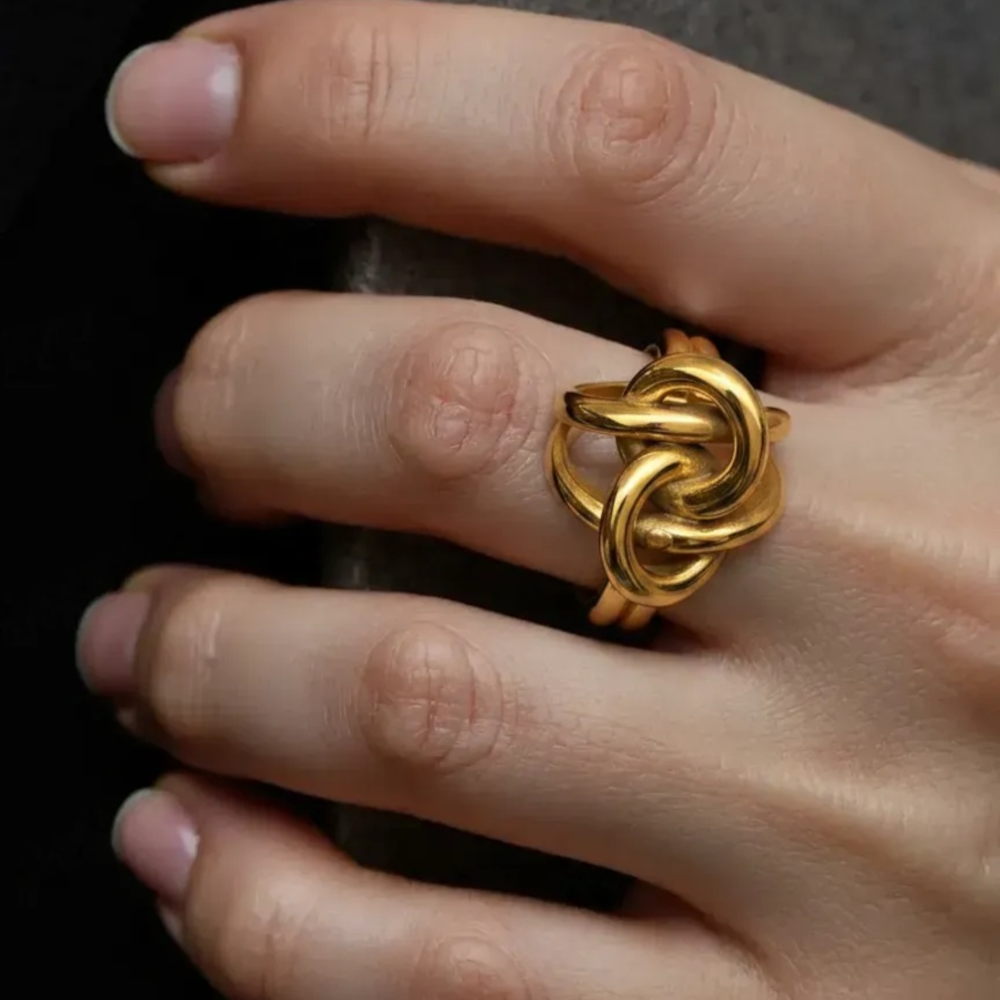 Rarissime Double Knot Ring – 18K Gold-Plated