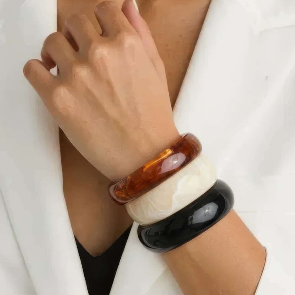 Chunky Brown Resin Bracelet – Irregular Sculptural Statement Bangle