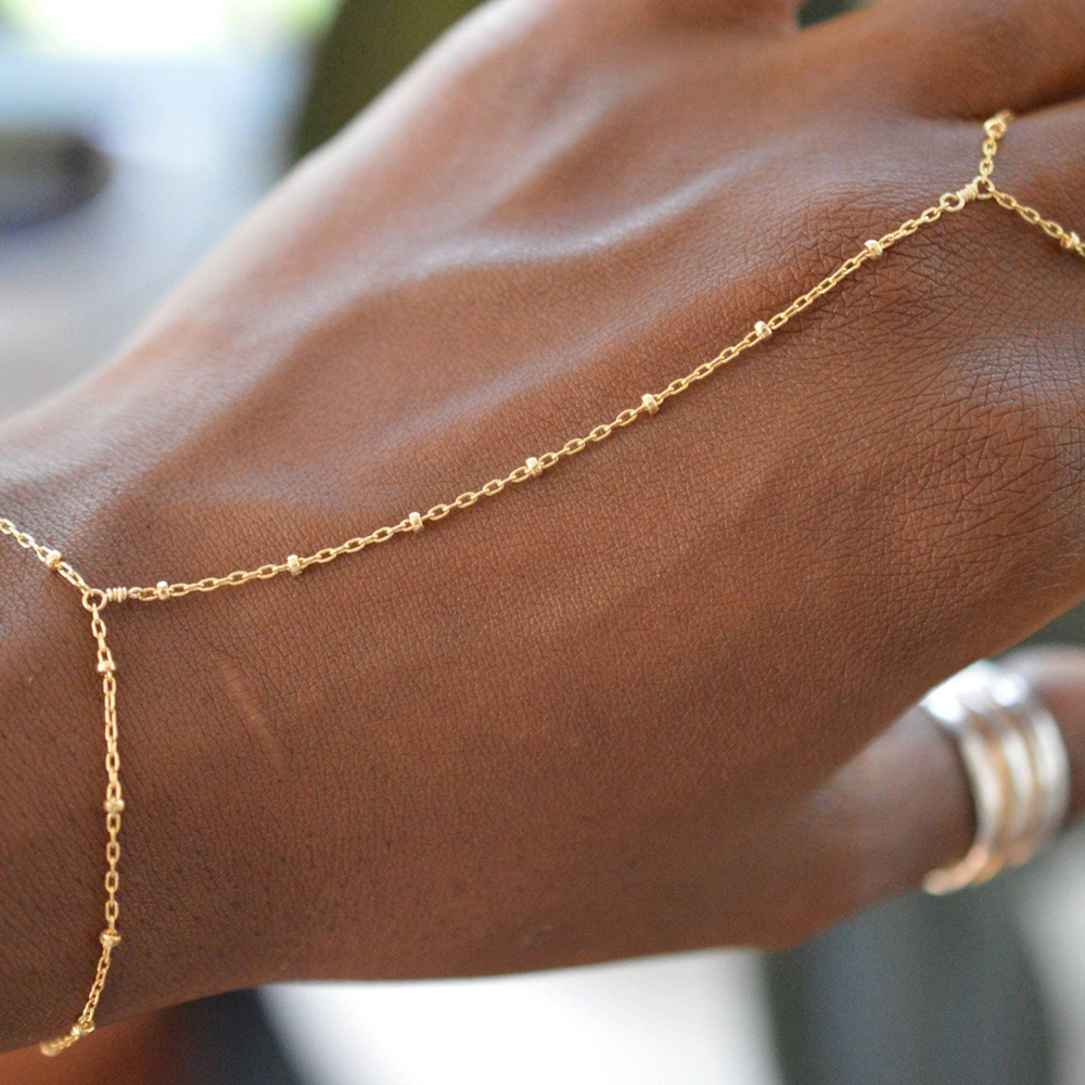 Aila handkedjearmband - 18K guldbelagt