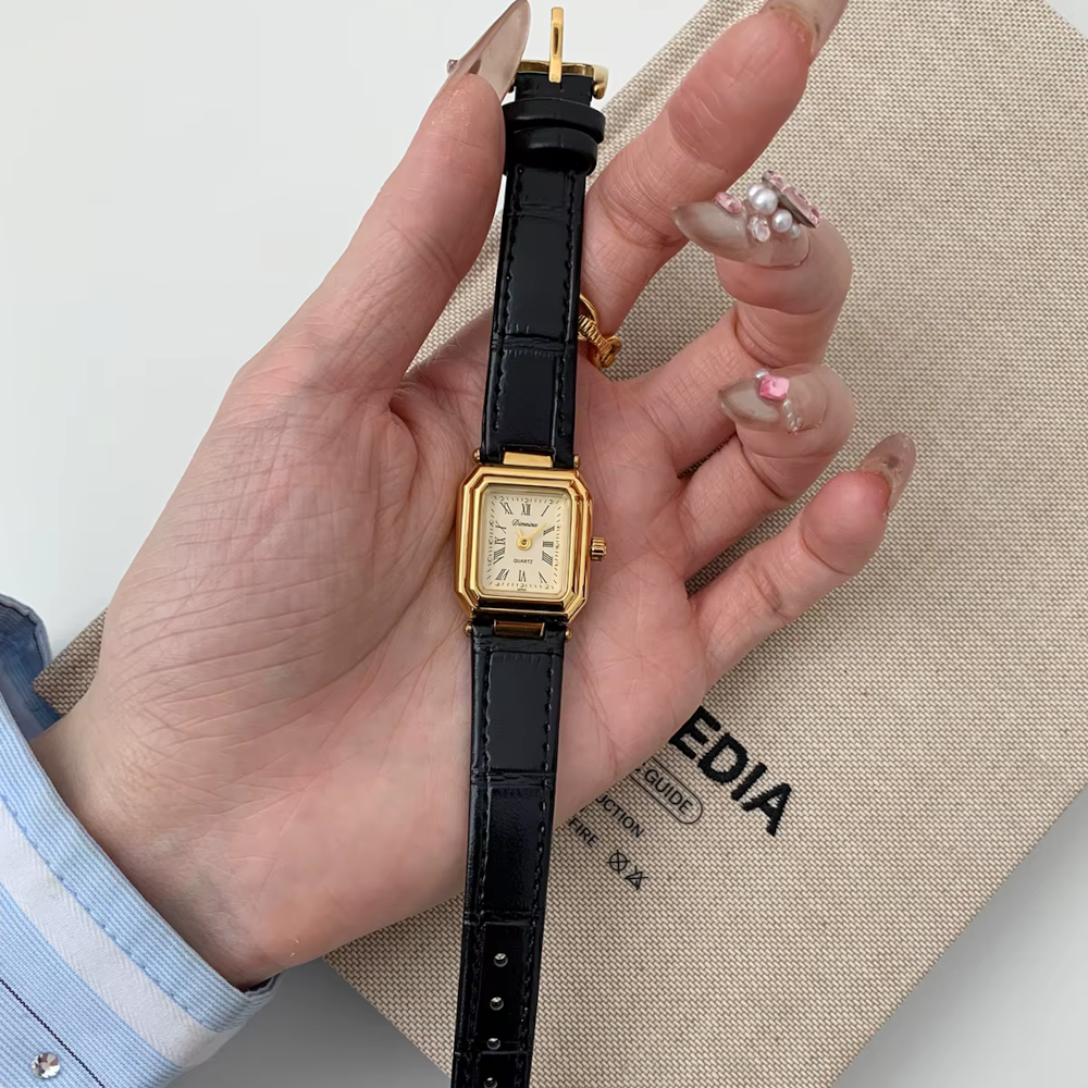 Luxury Vintage Women's Watch – Genuine Leather Strap Quartz Elegant Fashion Watch