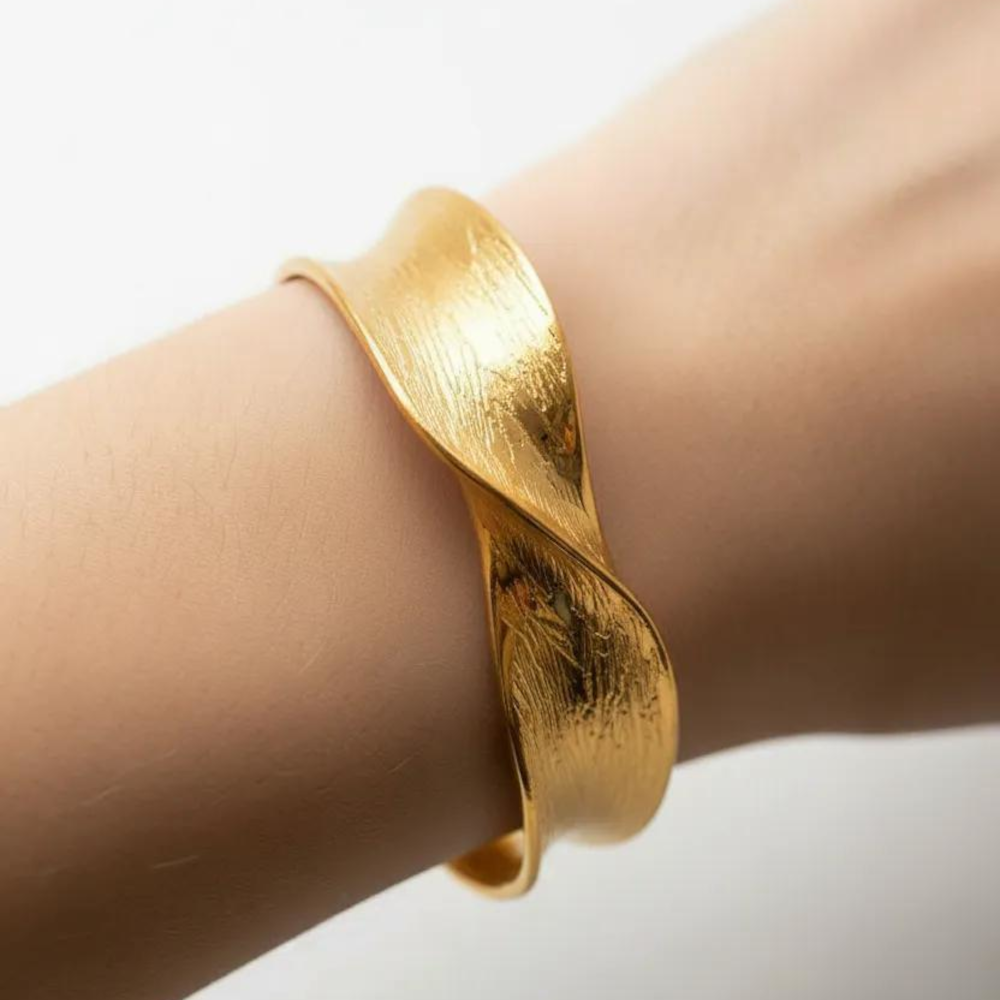 Zionn Öppen Armring - 18K Guldpläterad