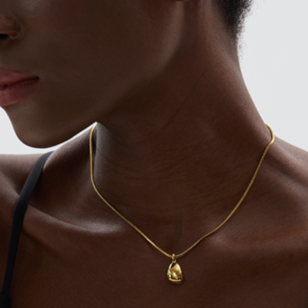 Aveline Geometric Pendant – 18K Gold-Plated
