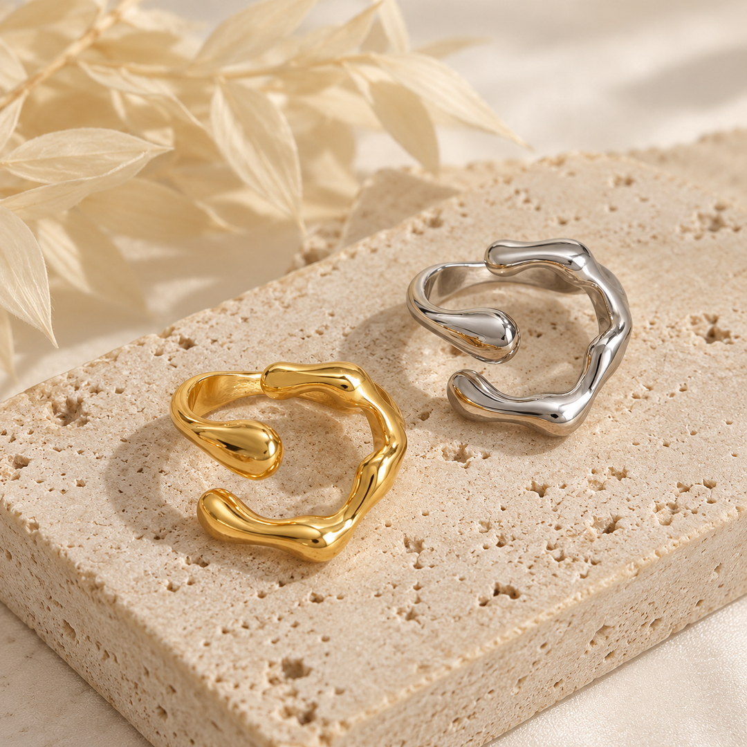 Thais Gold Ring – 18K Gold-Plated & Silver-Plated