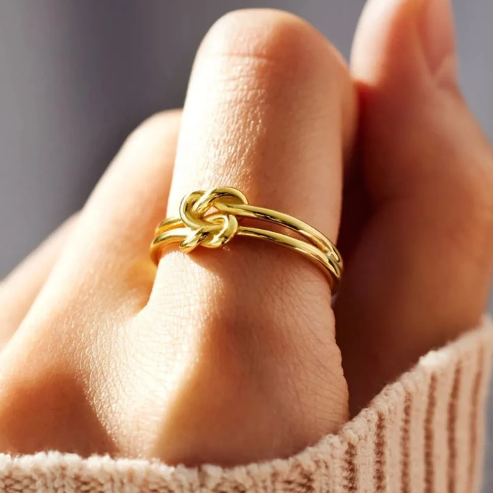 925 Sterling Silver Knotted Ring