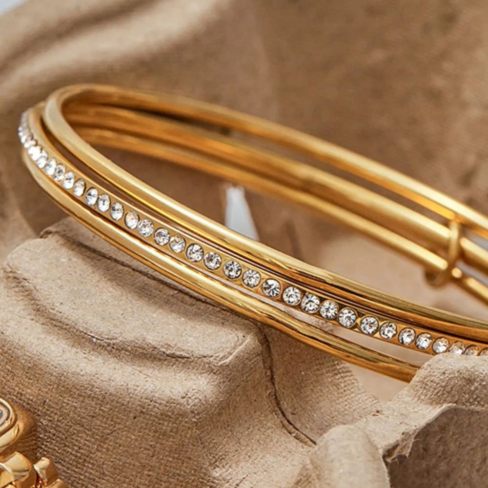 Chay Crossover Inlaid Zircon Bracelet- 18K Gold-Plated