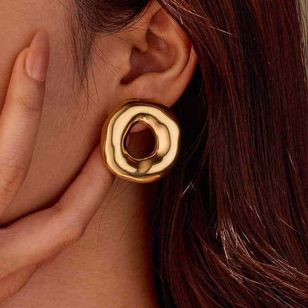 Éloria Bold Hoop Earrings – 18K Gold-Plated & Silver-Plated