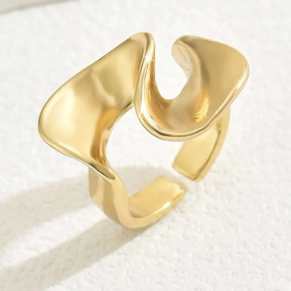 Chérie Geometrischer Ring – 18K Vergoldet